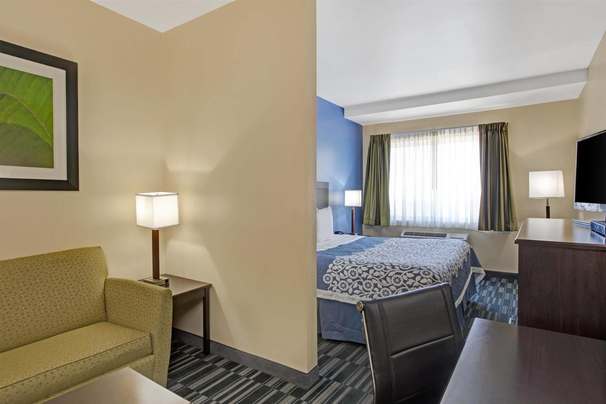 Days Inn & Suites By Wyndham Ozone Park/Jfk Airport New York Exterior foto